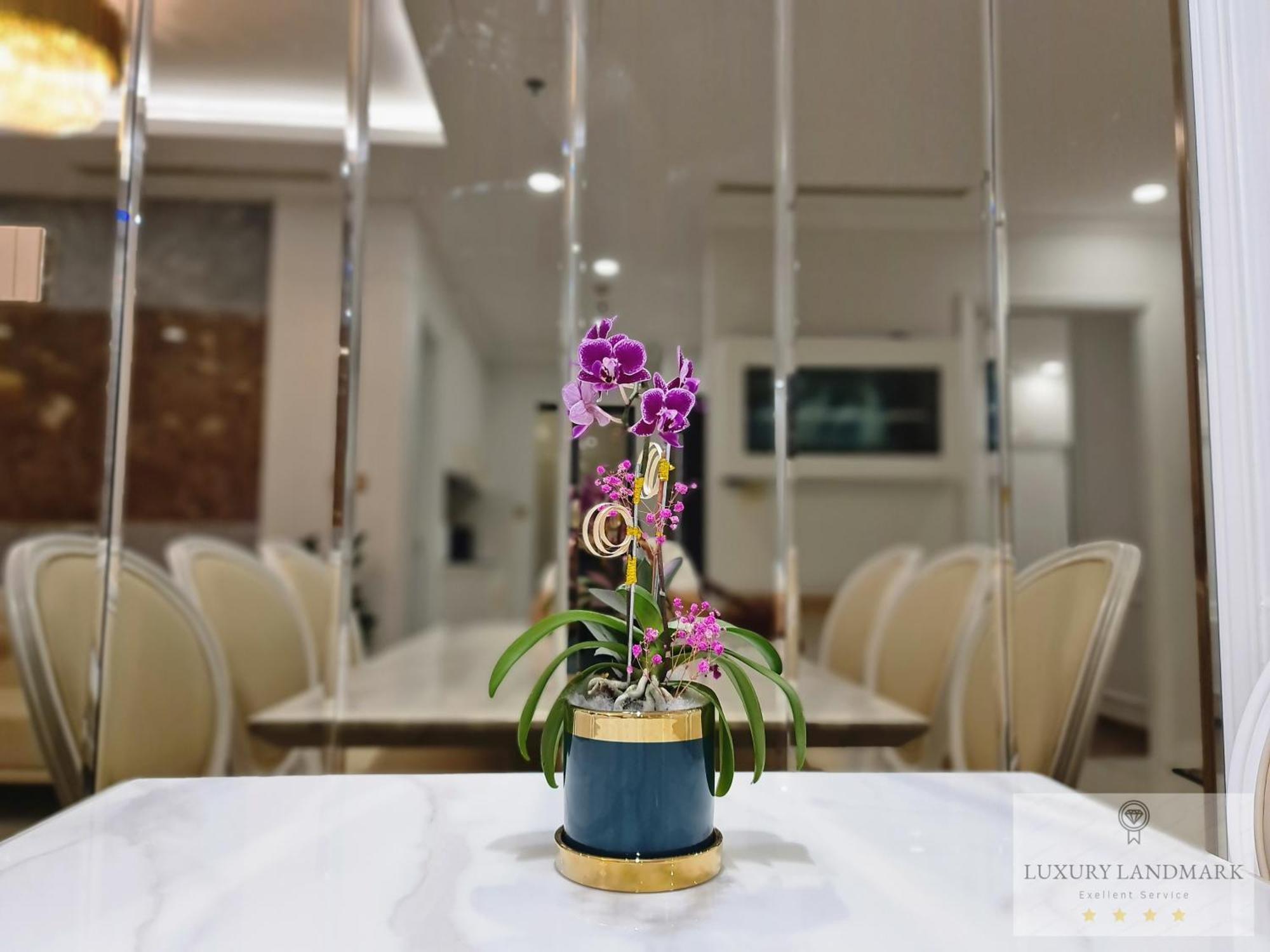 הו צ'י מין סיטי Sky Park Apartment - Vinhomes Central Park מראה חיצוני תמונה
