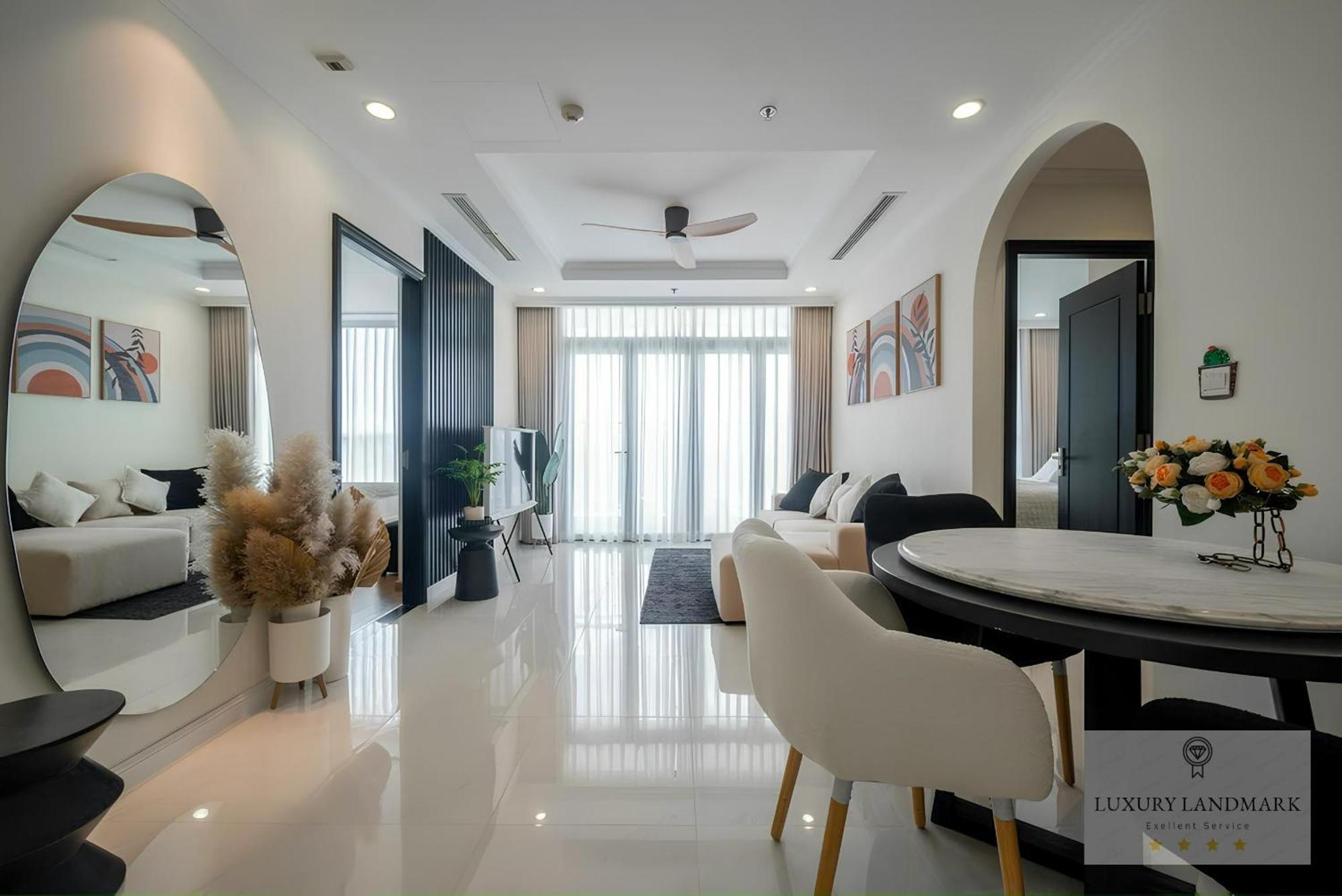 הו צ'י מין סיטי Sky Park Apartment - Vinhomes Central Park מראה חיצוני תמונה